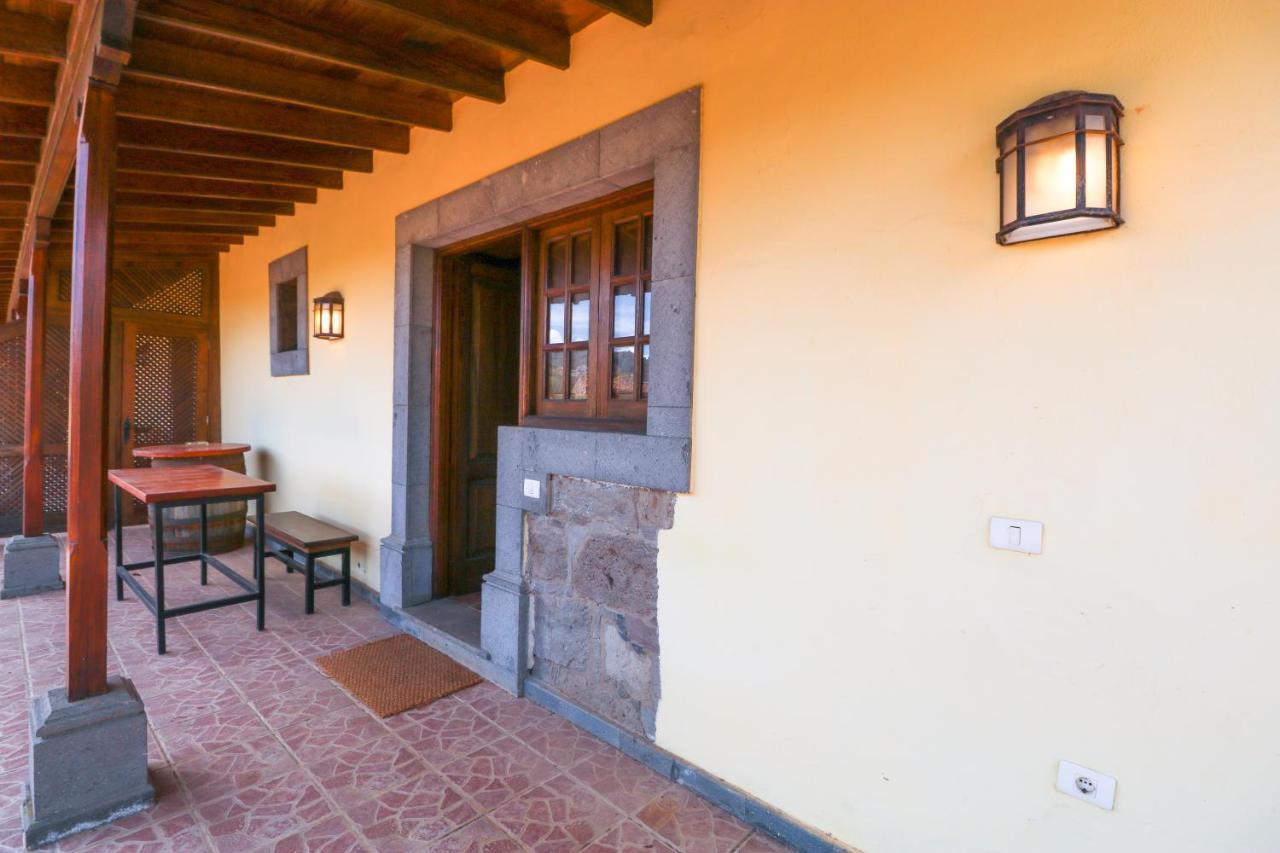 Countryside Views House