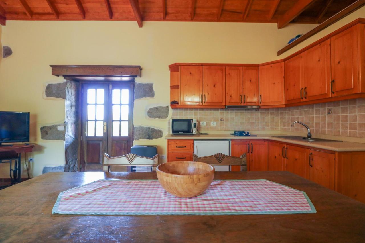 Countryside Views House *