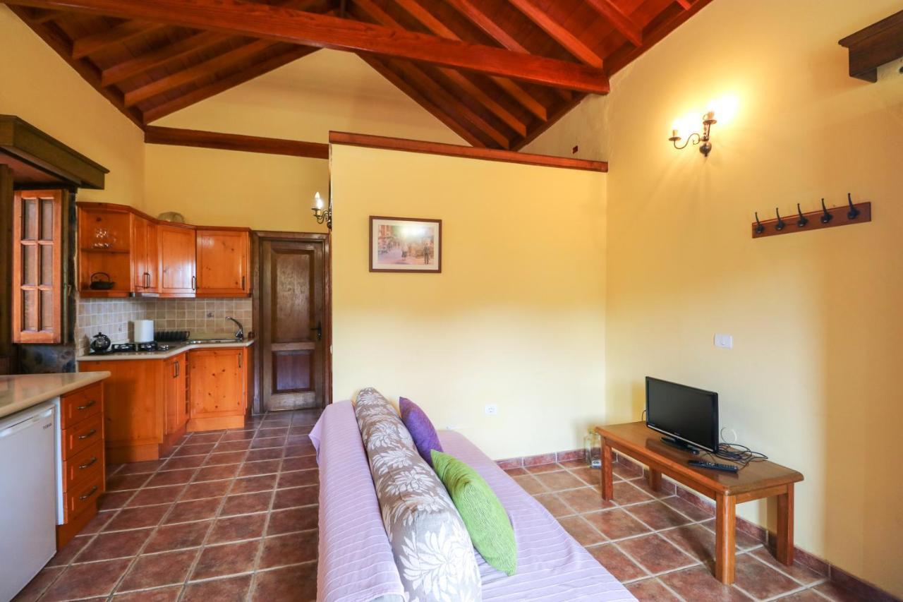 Countryside Views House *